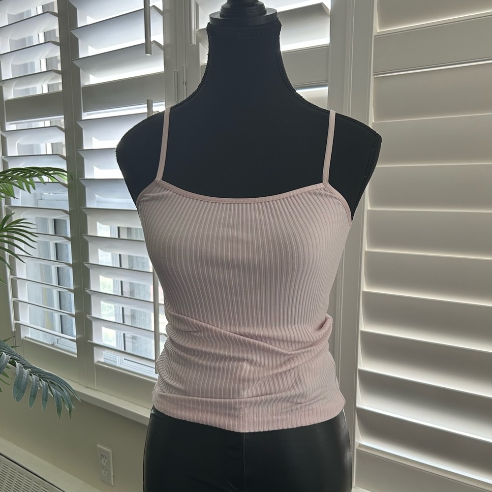 Aritzia ribbed tank. Size : XXS. Baby pink